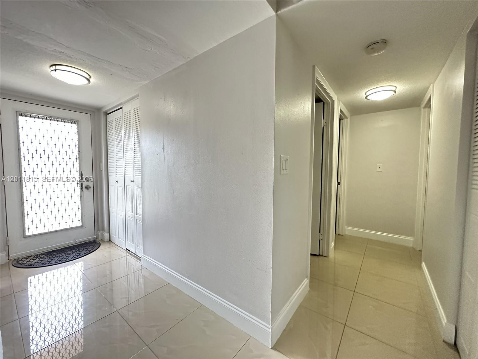 9370 Southwest 8th Street, Unit 107 Boca Raton, FL 33428 - Photo 12 of 17 Entrance Foyer