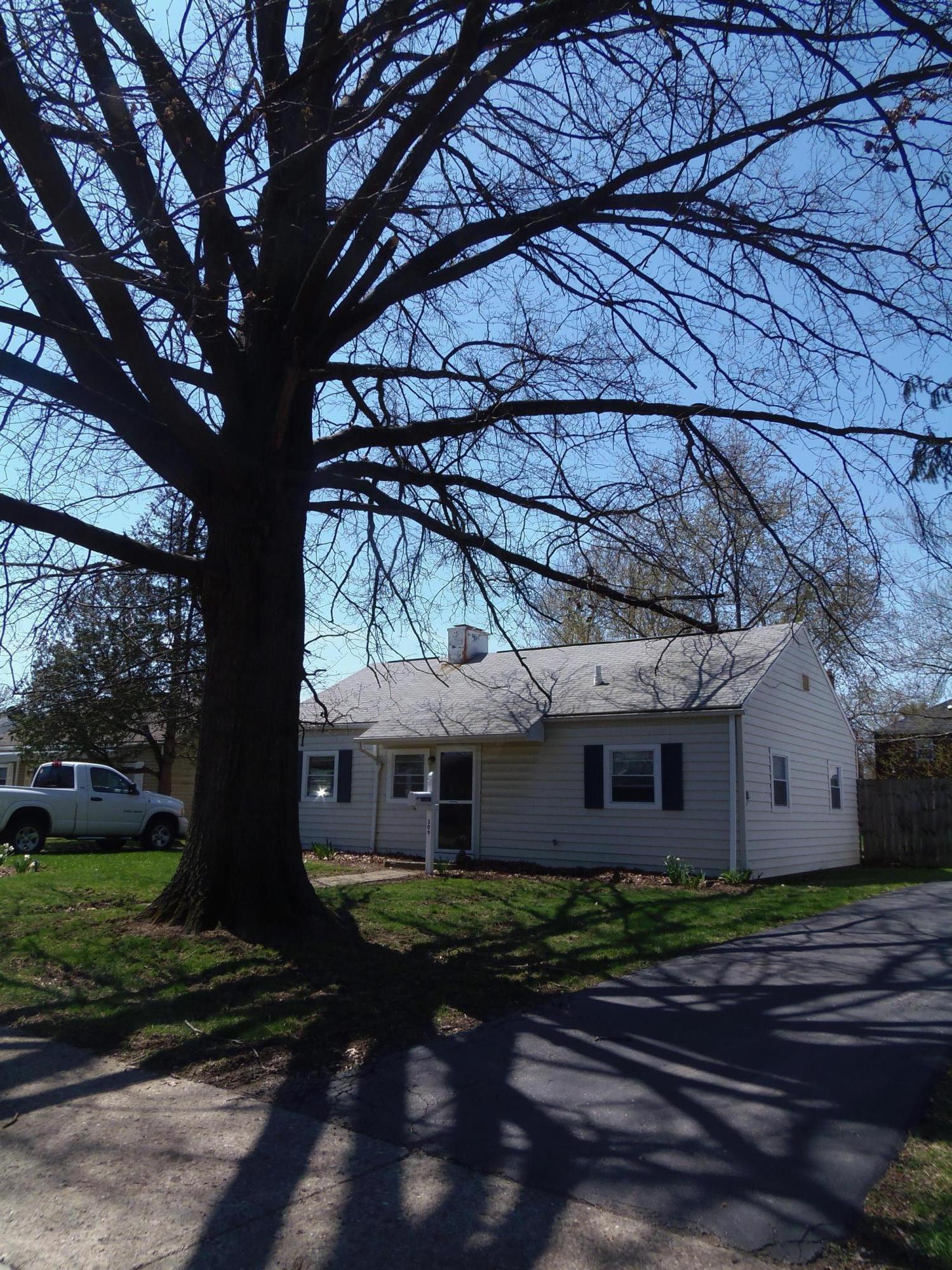 309 South Hampton Road Columbus, OH 43213 - Photo 2 of 15