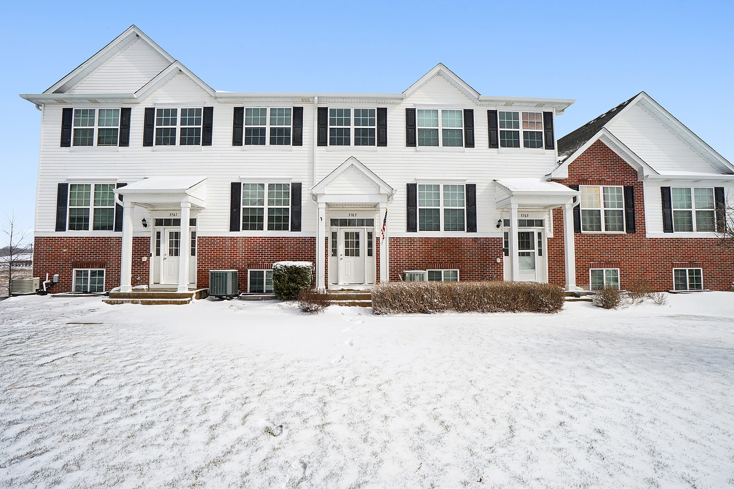 3763 Bailey Road, Unit 3763 Yorkville, IL 60560 - Photo 1 of 21