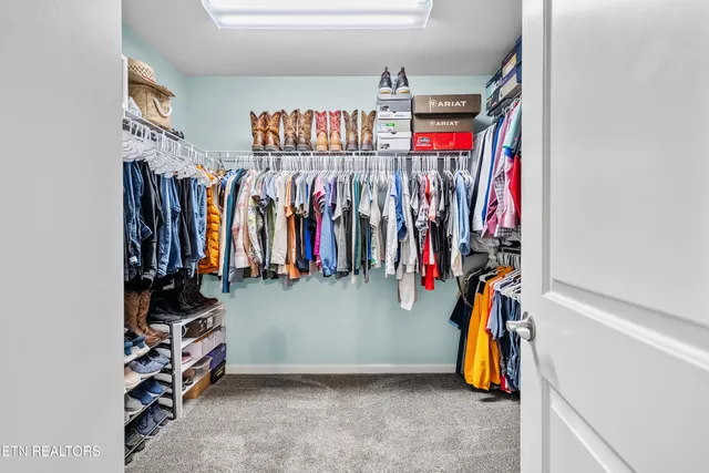 $629,900 | 285 Gunter Drive, Lenoir City, TN 37772