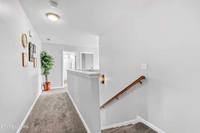 $629,900 | 285 Gunter Drive, Lenoir City, TN 37772