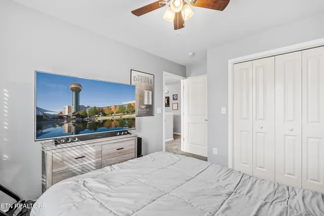 $629,900 | 285 Gunter Drive, Lenoir City, TN 37772