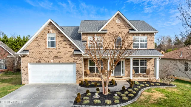 $629,900 | 285 Gunter Drive, Lenoir City, TN 37772