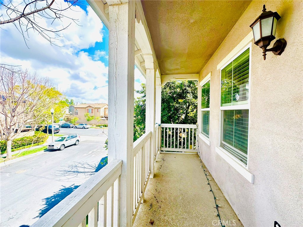 31891 Domenoe Way Temecula, CA 92592 - Photo 23 of 36 Balcony