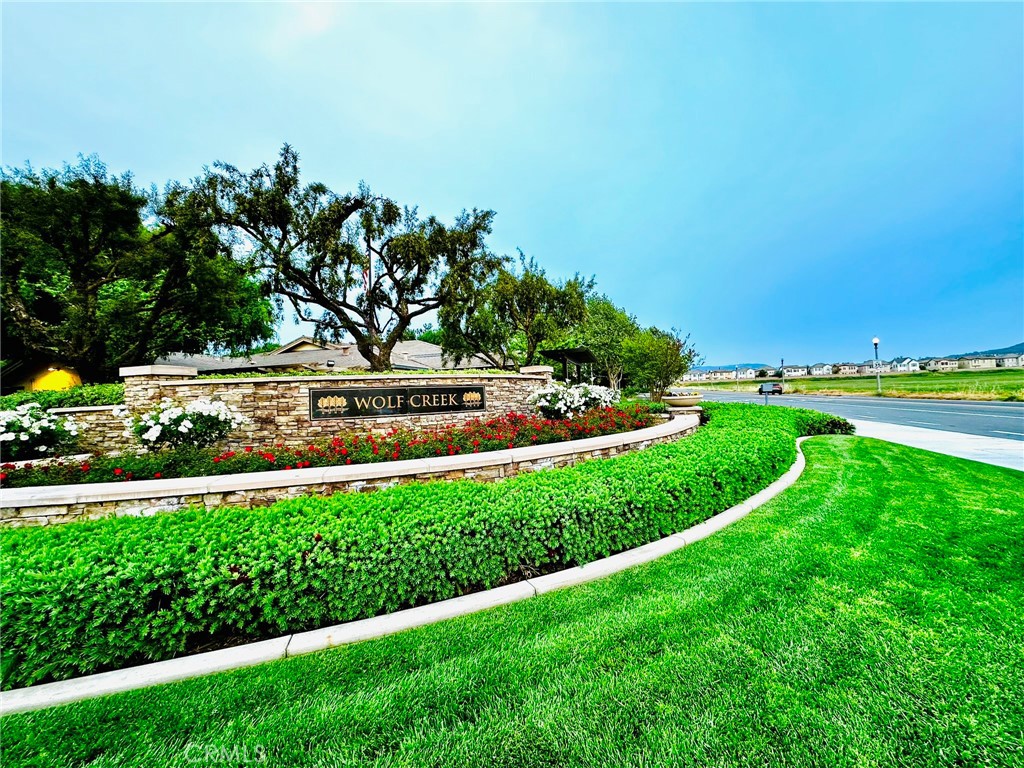 31891 Domenoe Way Temecula, CA 92592 - Photo 3 of 36 Wolf creek community