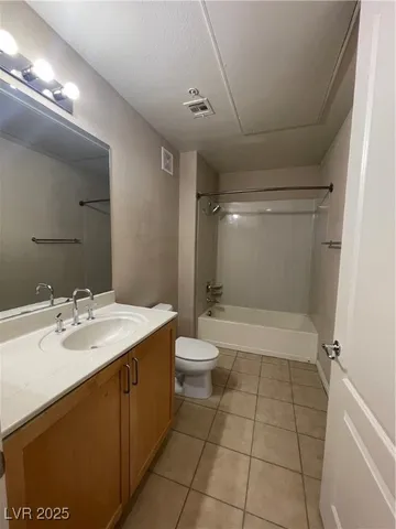 $1,450 | 68 East Serene Avenue, Unit 225, Las Vegas, NV 89123