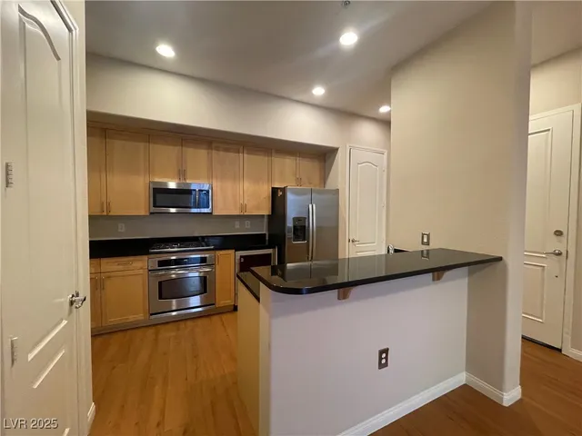 $1,450 | 68 East Serene Avenue, Unit 225, Las Vegas, NV 89123