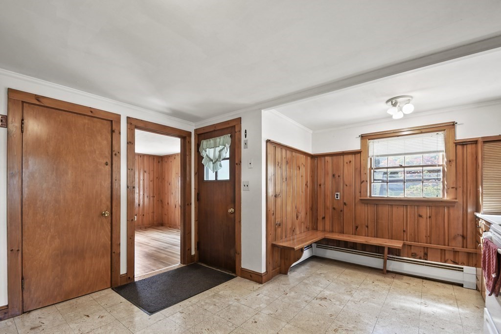 6 Oakhurst Road Beverly, MA 01915 - Photo 7 of 38 Gallery Image 7