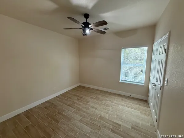 $2,000 | 1475 Bonnyview Drive, Canyon Lake, TX 78133