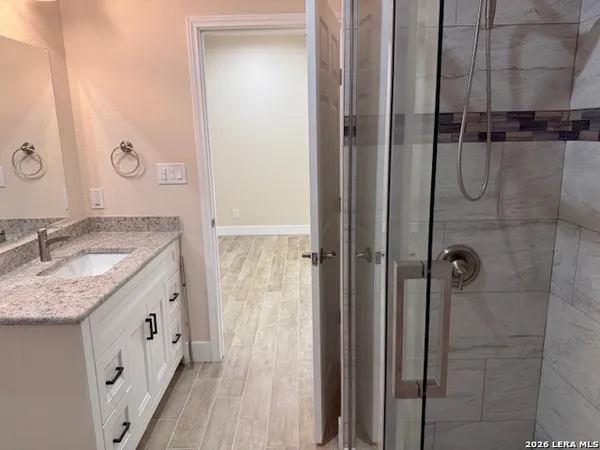 $2,000 | 1475 Bonnyview Drive, Canyon Lake, TX 78133