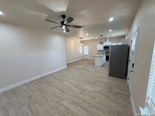 $2,000 | 1475 Bonnyview Drive, Canyon Lake, TX 78133