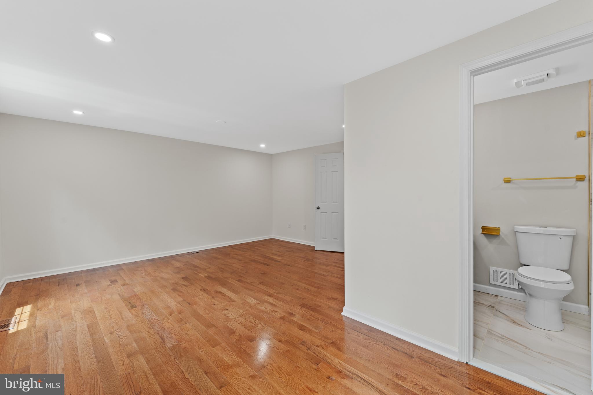 671 Concerto Lane Silver Spring, MD 20901 - Photo 28 of 45