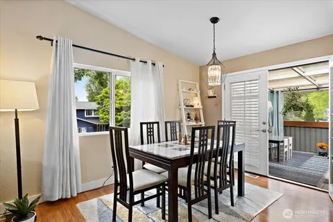 $1,525,000 | 14303 102nd Avenue Northeast, Kirkland, WA 98034