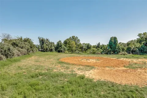 $475,000 | 550 West Oakdale Road, Grand Prairie, TX 75050