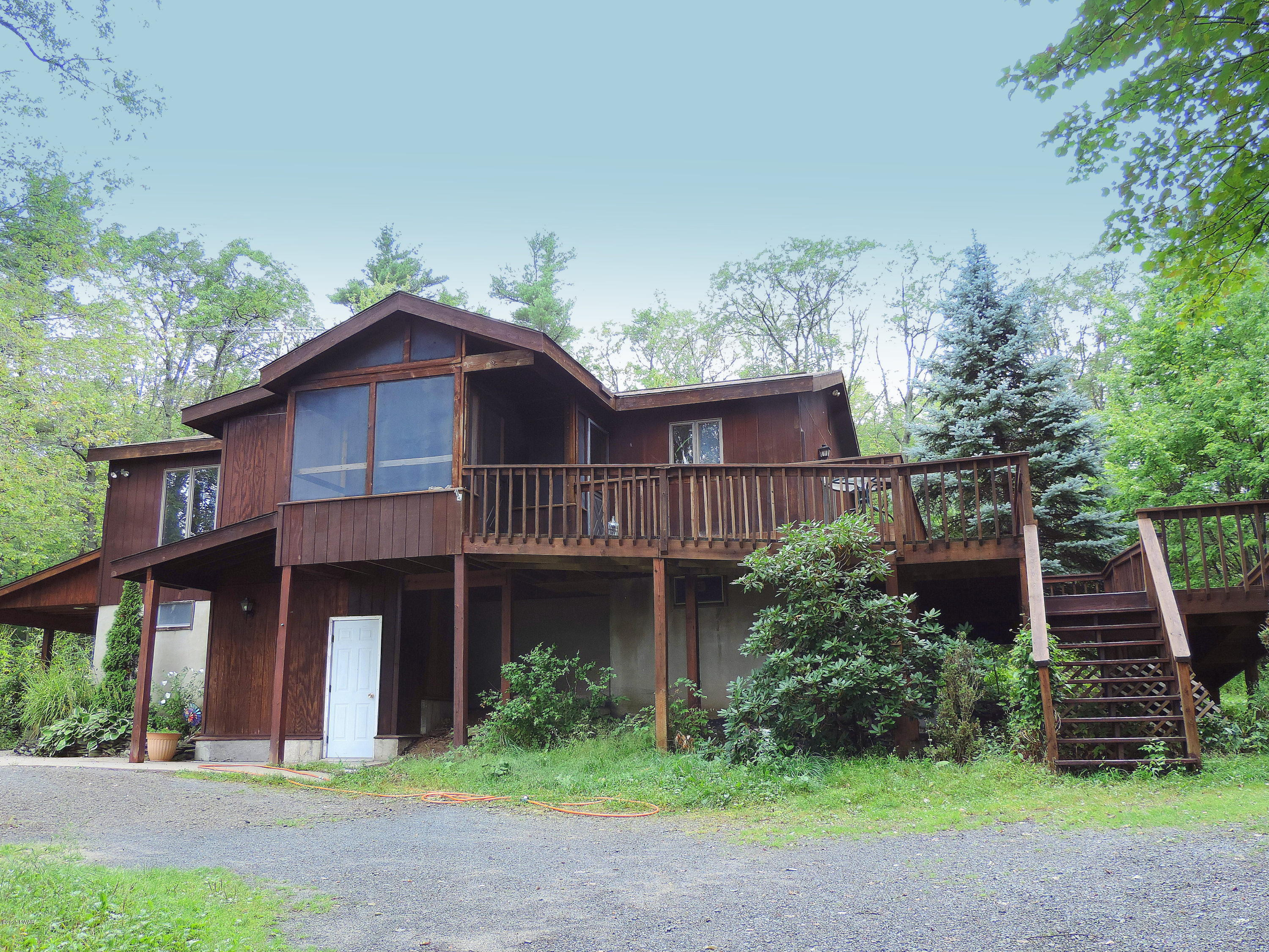 124 Kleinhans Road Hawley, PA 18428 - Photo 1 of 40