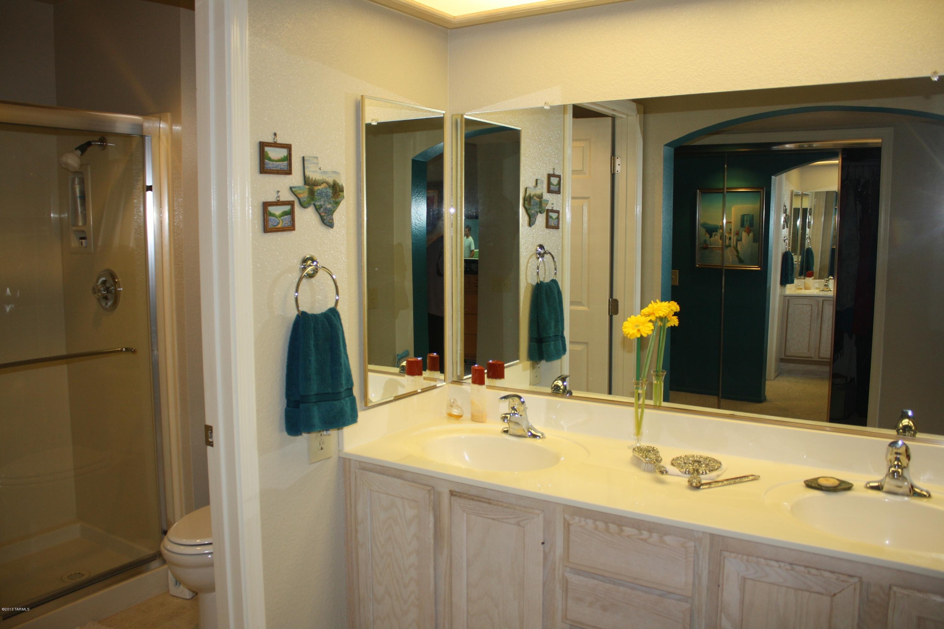 965 East Royal Ridge Drive Tucson, AZ 85755 - Photo 10 of 16