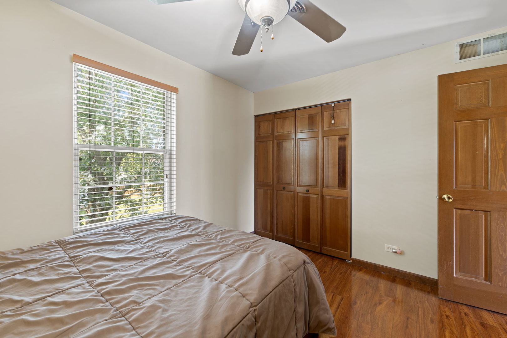 1860 Gleneagle Circle Elgin, IL 60123 - Photo 33 of 55