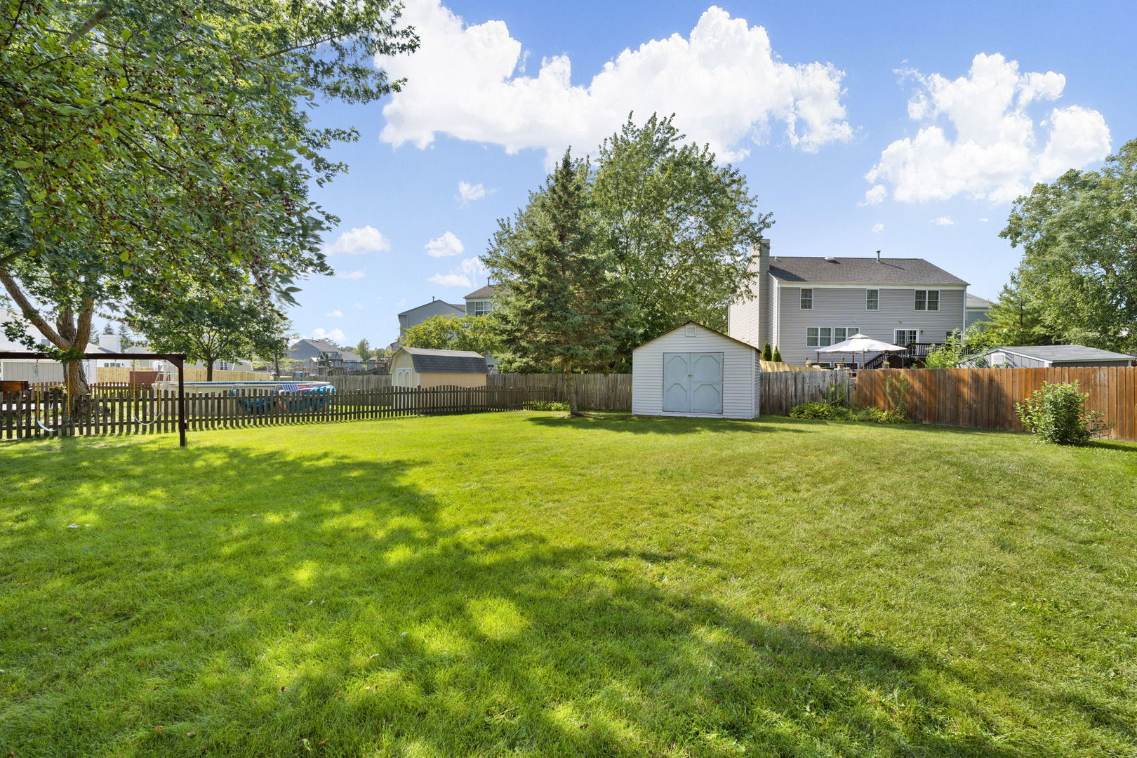 1860 Gleneagle Circle Elgin, IL 60123 - Photo 47 of 55