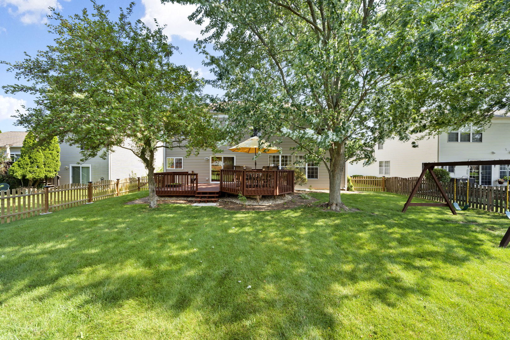 1860 Gleneagle Circle Elgin, IL 60123 - Photo 49 of 55