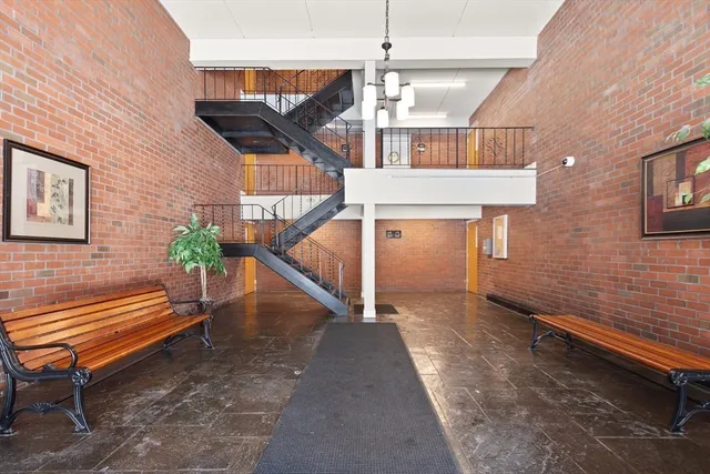 $329,900 | 575 Broad Street, Unit 315, Weymouth, MA 02189