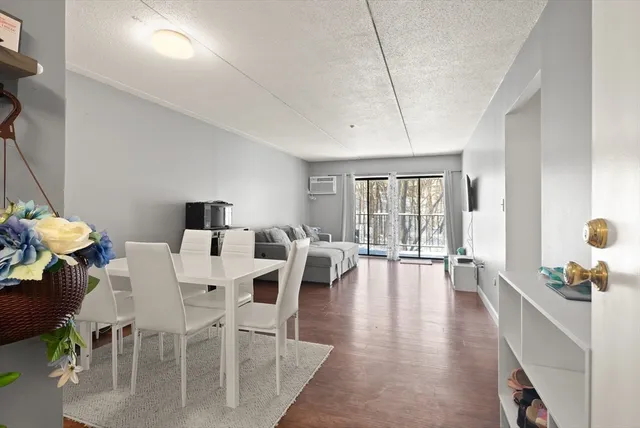 $329,900 | 575 Broad Street, Unit 315, Weymouth, MA 02189