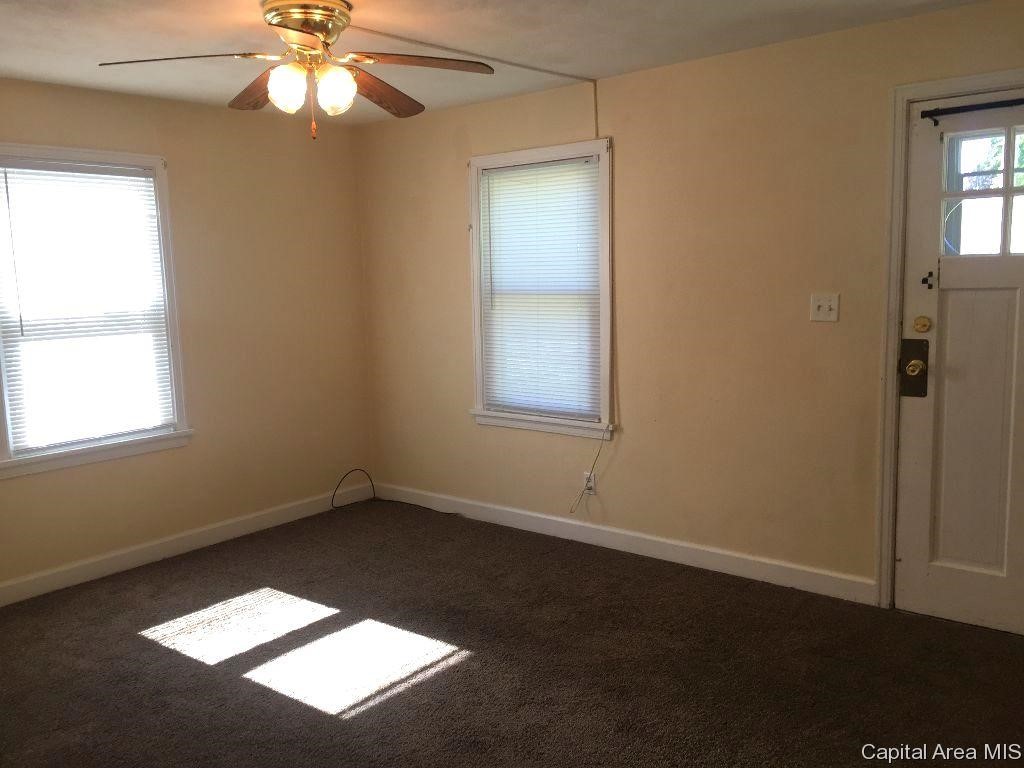 2256 East Converse Street Springfield, IL 62702 - Photo 9 of 30