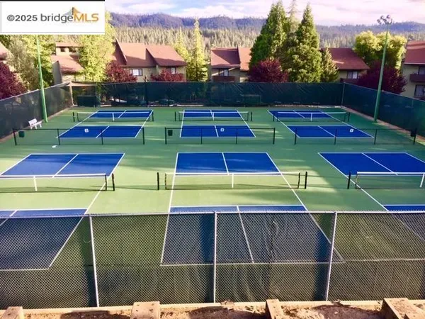 a view of house and outdoor space