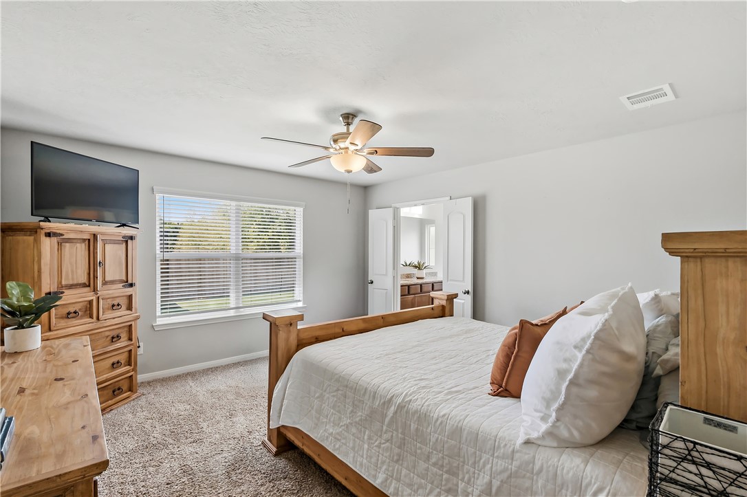 2043 Brisbane Way Bryan, TX 77807 - Photo 16 of 27