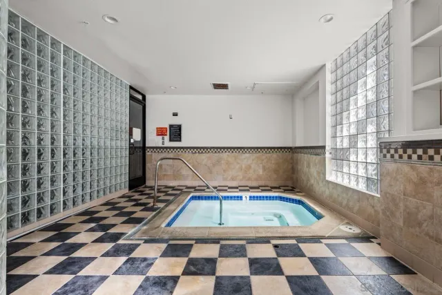 $675,000 | 1400 Broadway, Unit 1505, San Diego, CA 92101