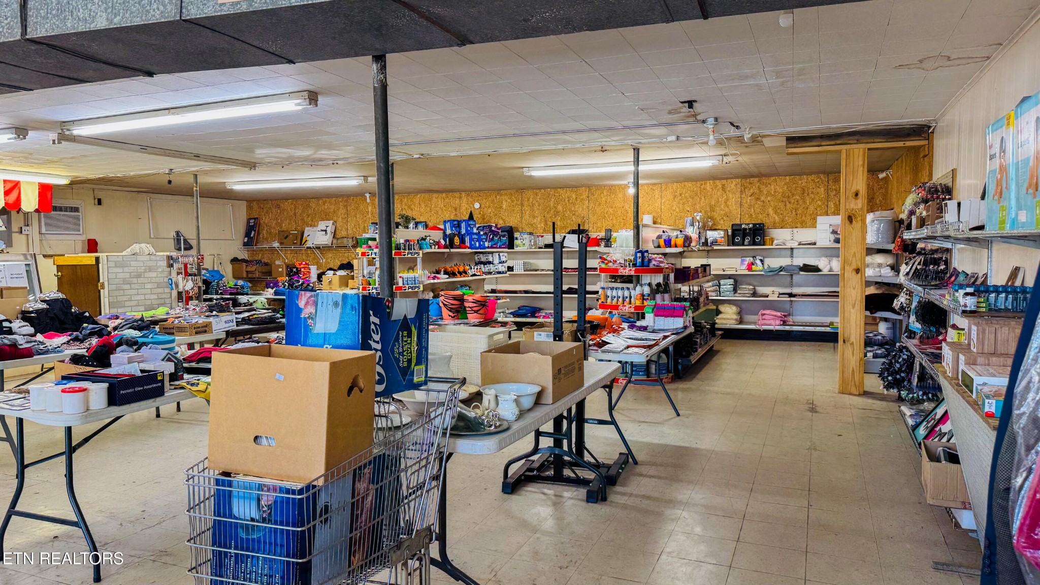 610 Paint Rock Road Oneida, TN 37841 - Photo 15 of 32 a view of a room with gym equipment