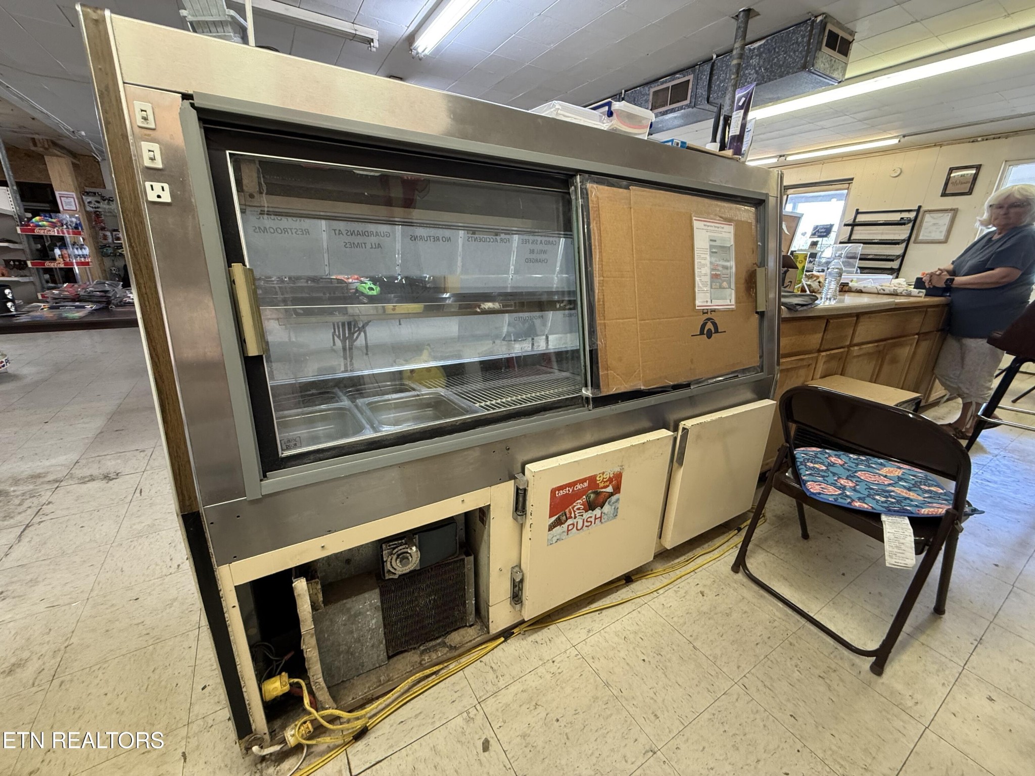 610 Paint Rock Road Oneida, TN 37841 - Photo 17 of 32 a view of washer and dryer