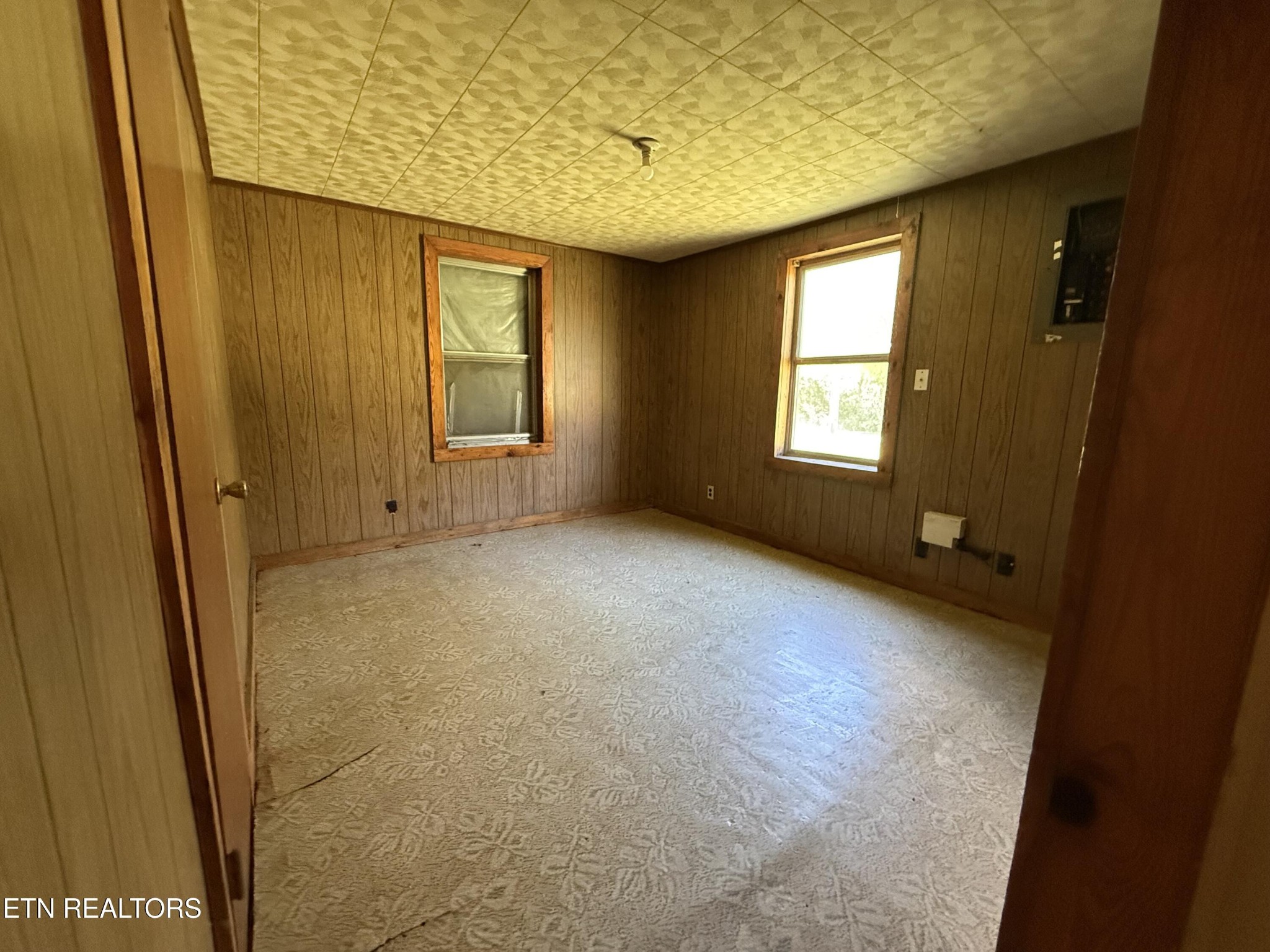 610 Paint Rock Road Oneida, TN 37841 - Photo 31 of 32 a view of room with window