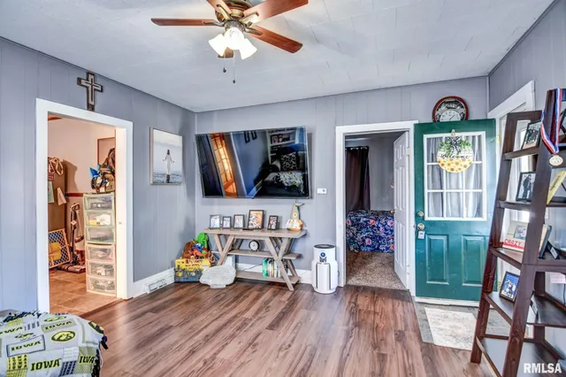 $87,500 | 625 North Silver Street, Taylorville, IL 62568