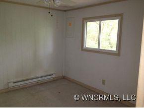 66 Solomon Road Leicester, NC 28748 - Photo 7 of 8 Gallery Image 7