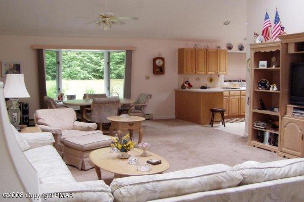 5024 Hounds Ear Road Tobyhanna, PA 18466 - Photo 5 of 11 Great Room View 3