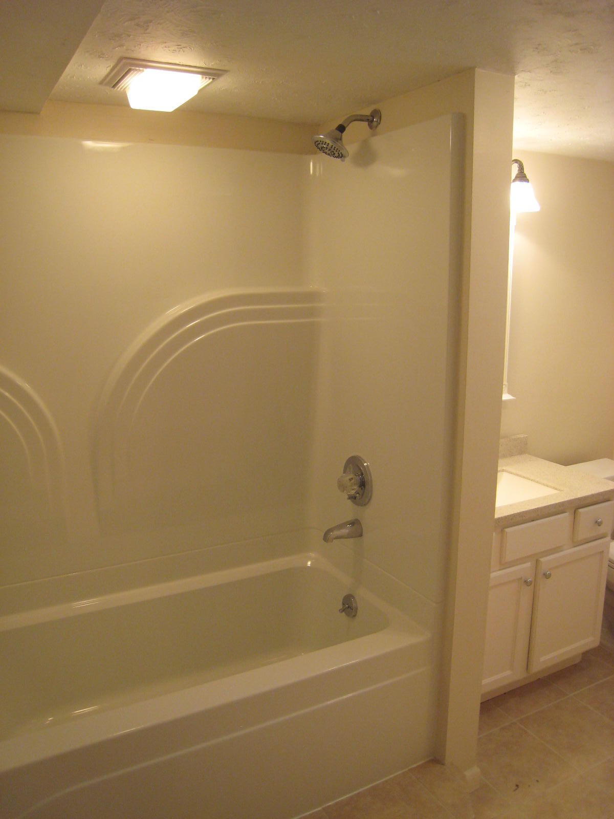 1024 Kevin Road Knoxville, TN 37923 - Photo 20 of 25 Downstairs BA