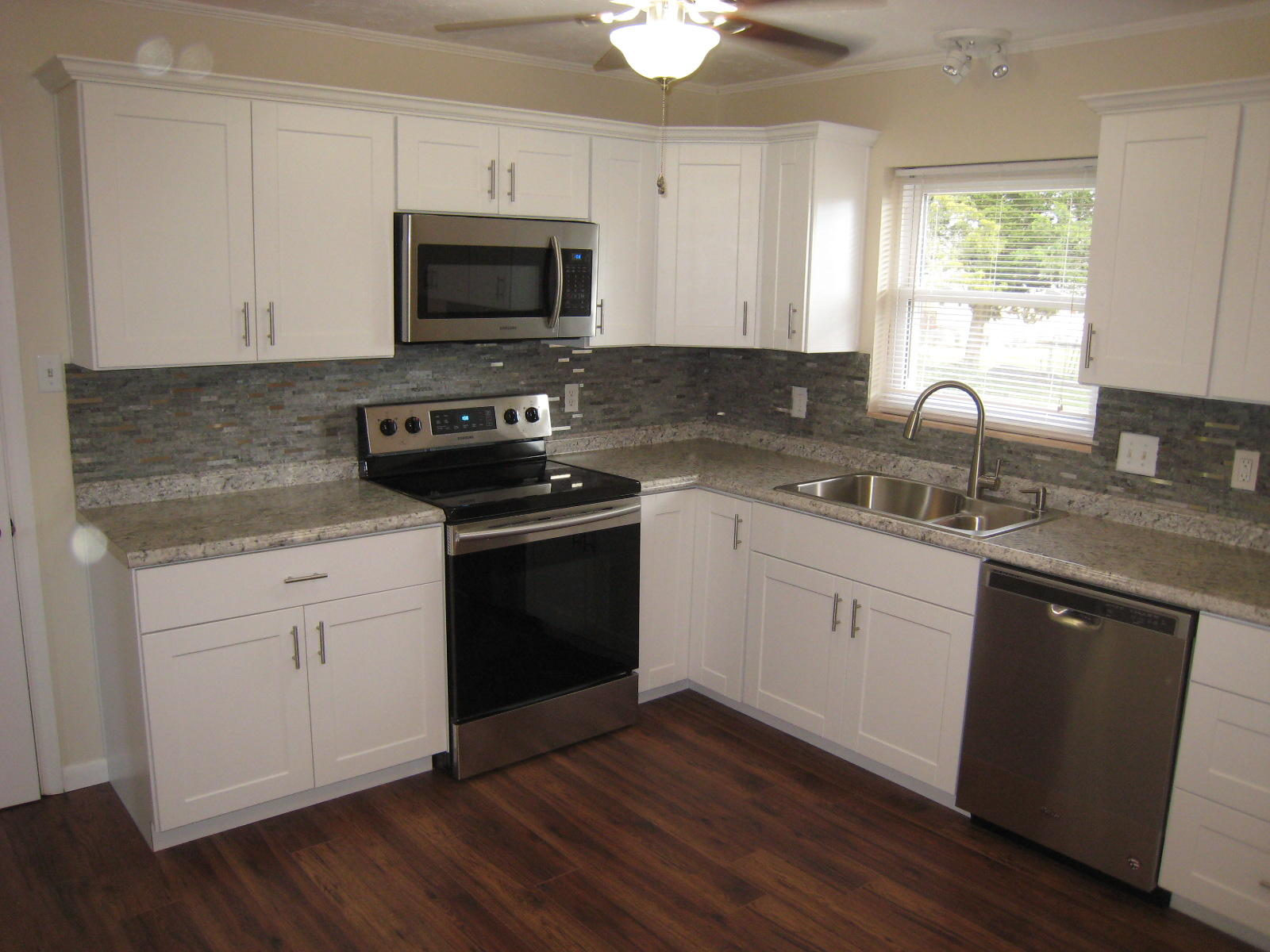 1024 Kevin Road Knoxville, TN 37923 - Photo 4 of 25 Totally New Kitchen