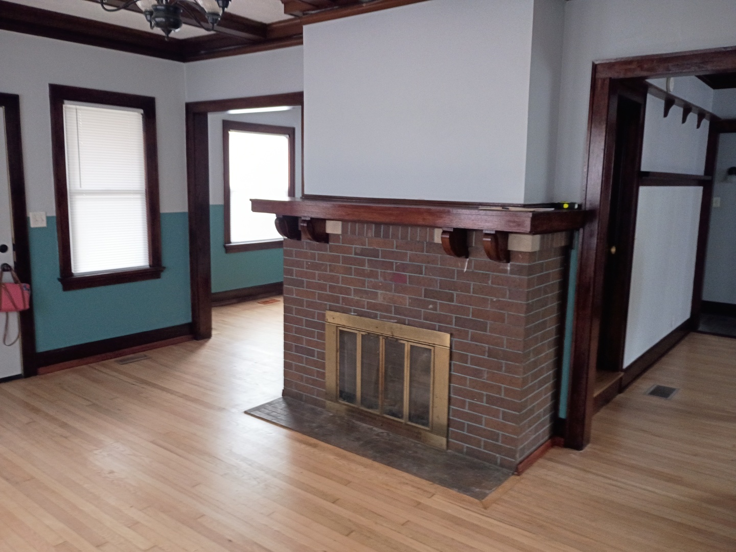 1445 10th Street Moline, IL 61265 - Photo 2 of 11