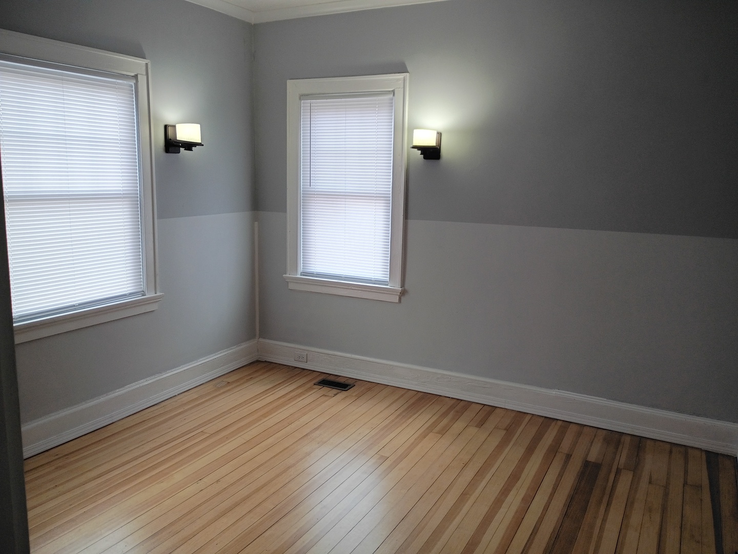 1445 10th Street Moline, IL 61265 - Photo 10 of 11