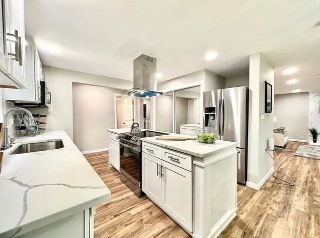 $324,950 | 867 Roosevelt Avenue, Springfield, MA 01109