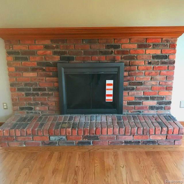 348 Oakbridge Drive Rochester, MI 48306 - Photo 28 of 35