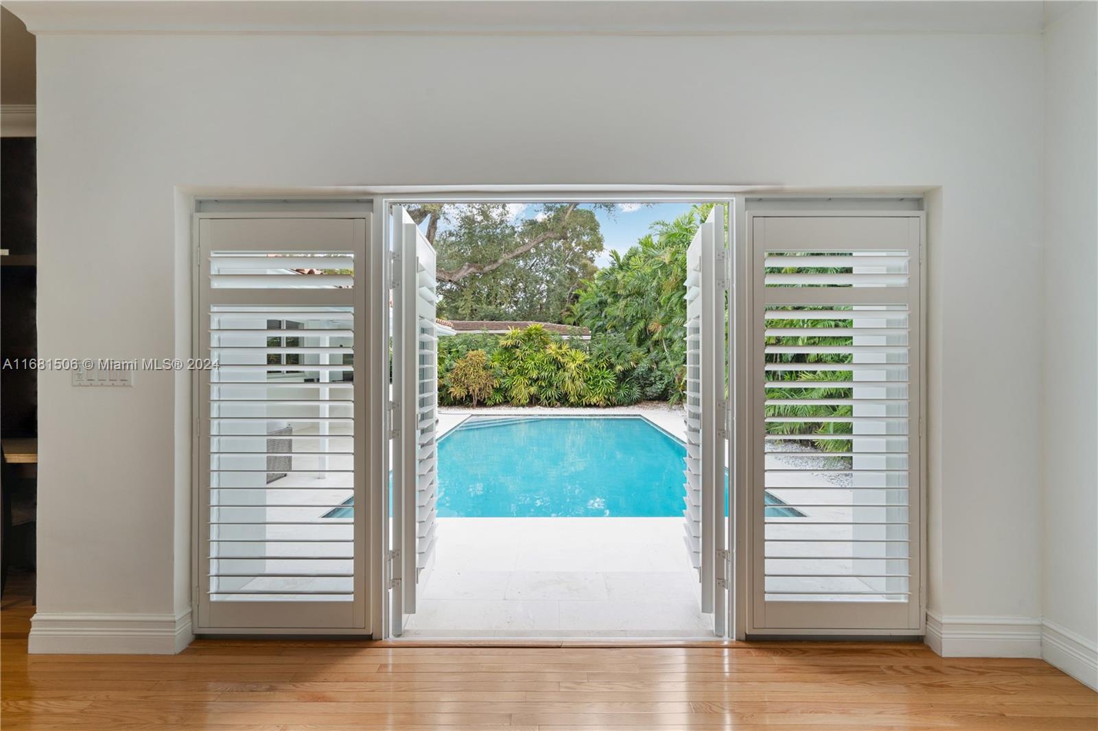 426 Hardee Road Coral Gables, FL 33146 - Photo 6 of 21