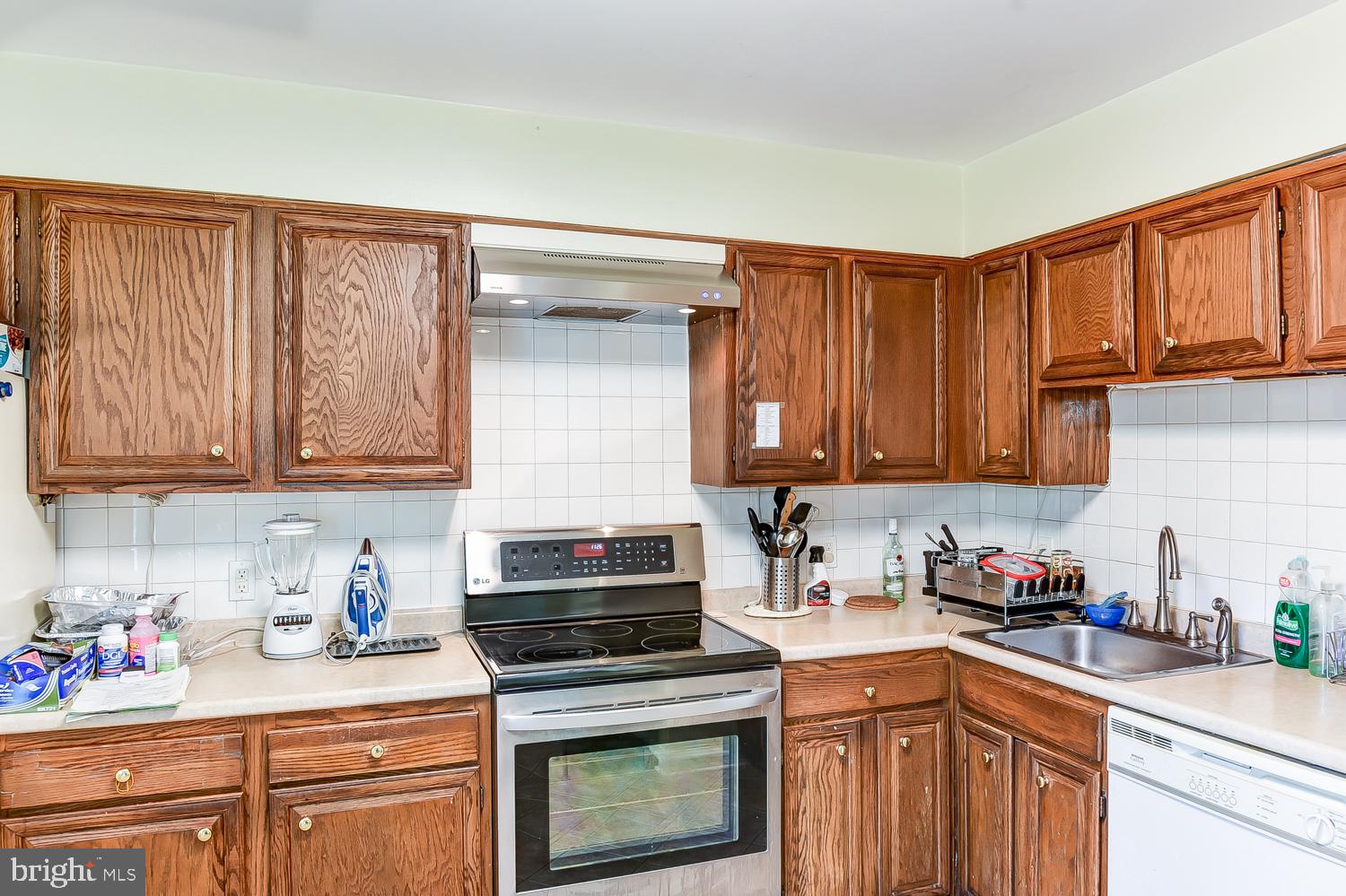 3140 Cherry Road Northeast, Unit 38 Washington, DC 20018 - Photo 6 of 35 Kitchen