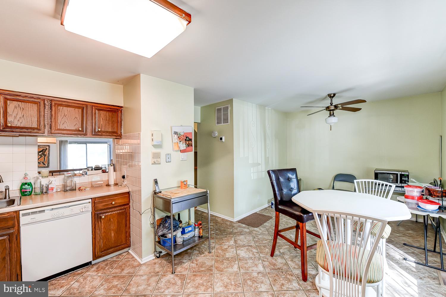 3140 Cherry Road Northeast, Unit 38 Washington, DC 20018 - Photo 7 of 35 Dine- in Area