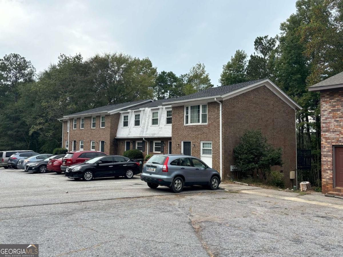 180 Chalfont Lane, Unit 6 Athens, GA 30606 - Photo 2 of 4
