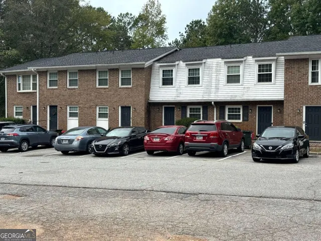 $1,250 | 180 Chalfont Lane, Unit 6, Athens, GA 30606