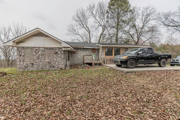 $280,000 | 5717 Highway 301, Trenton, GA 30752