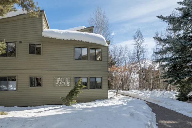 $1,167,000 | 1472 Cottonwood Condo Drive, Sun Valley, ID 83353