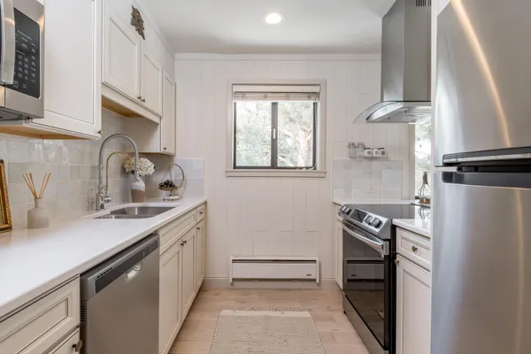 $1,167,000 | 1472 Cottonwood Condo Drive, Sun Valley, ID 83353