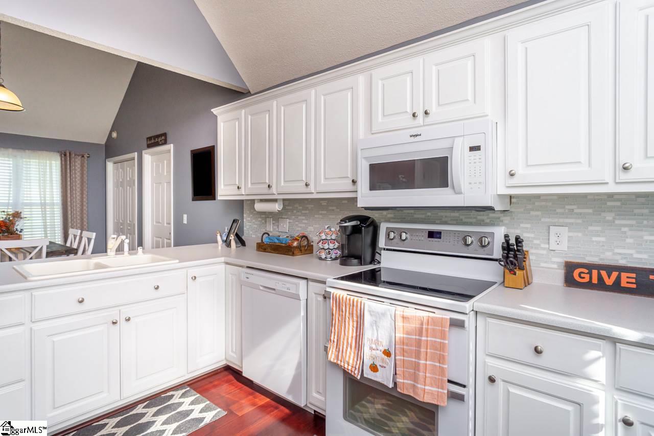 734 Stewart Gin Road Liberty, SC 29657 - Photo 8 of 19